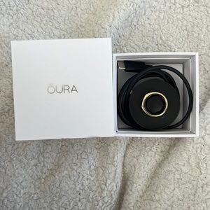 Oura Ring - Heritage Gold - Size US 7 - Used